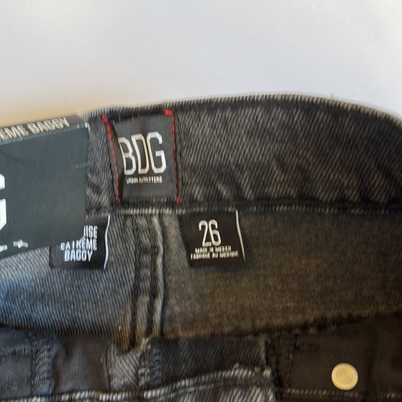 NWT BDGashed  Urban Outfitters RIh Extreme Baggy Jean - WBlack Denim - Picture 9 of 15